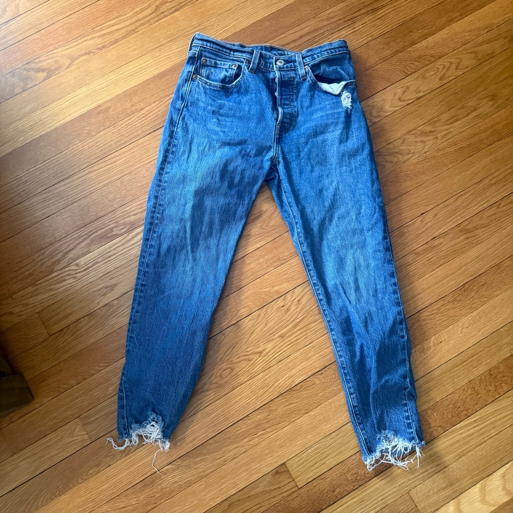 Levi’s 501 Medium Wash Jeans